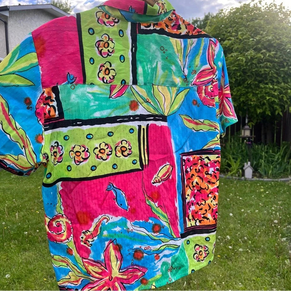 summer print shortsleeve blouse - Picture 2 of 3